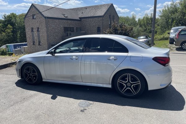 Mercedes A 180 D PACK AMG