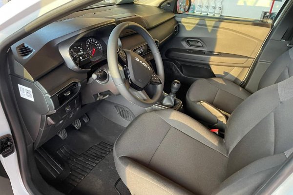 DACIA SANDERO SANDERO