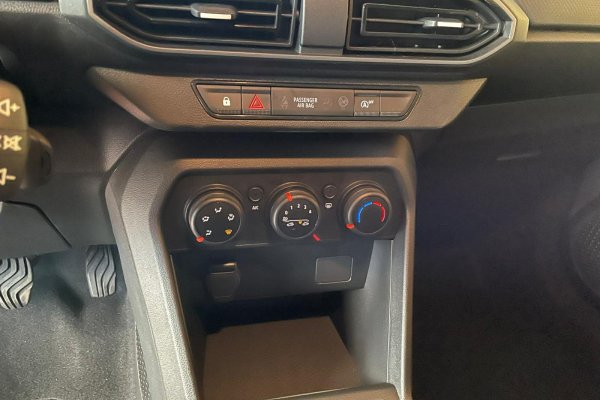 DACIA SANDERO SANDERO